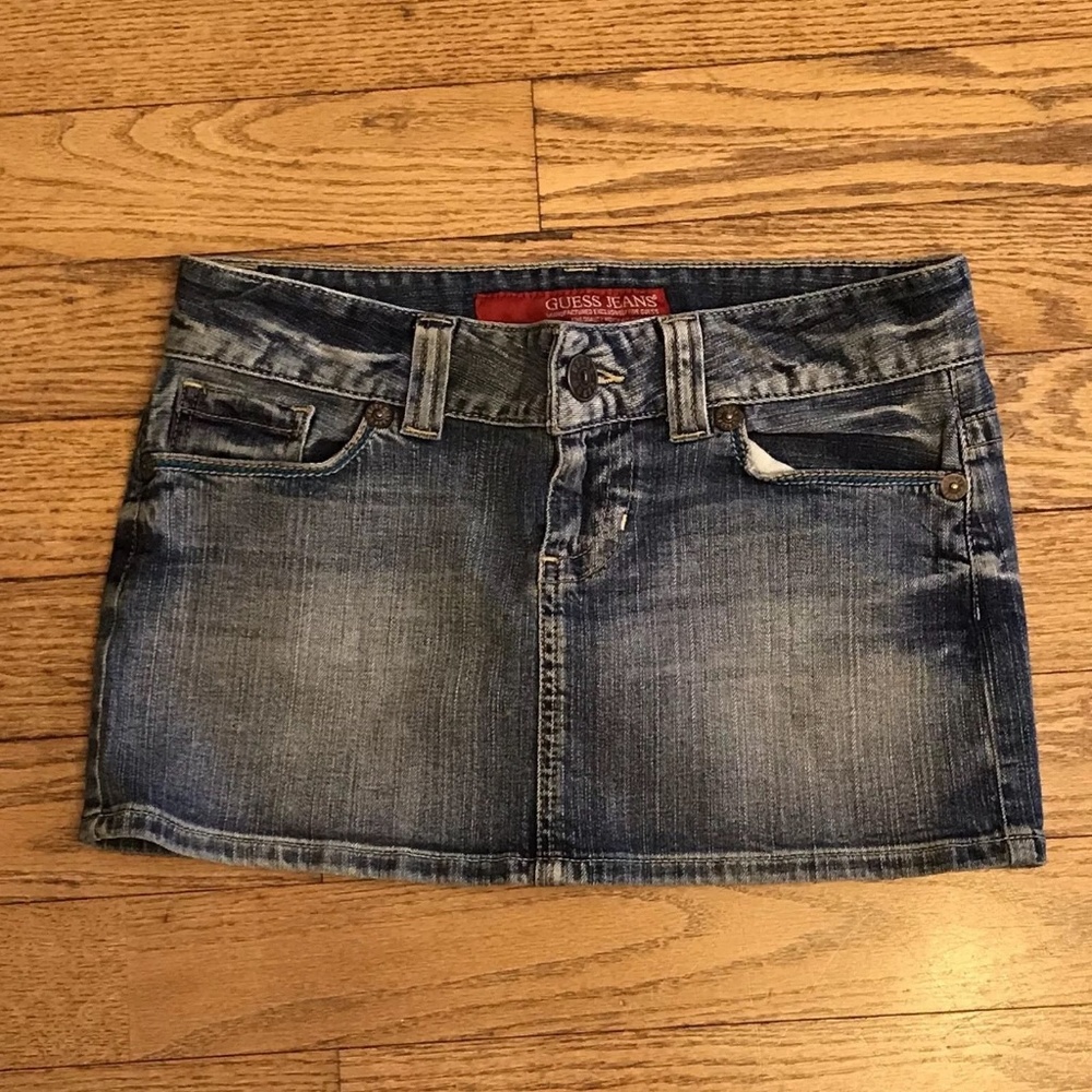 GUESS Jeans Stretch Light Wash Denim Skirt Size 27